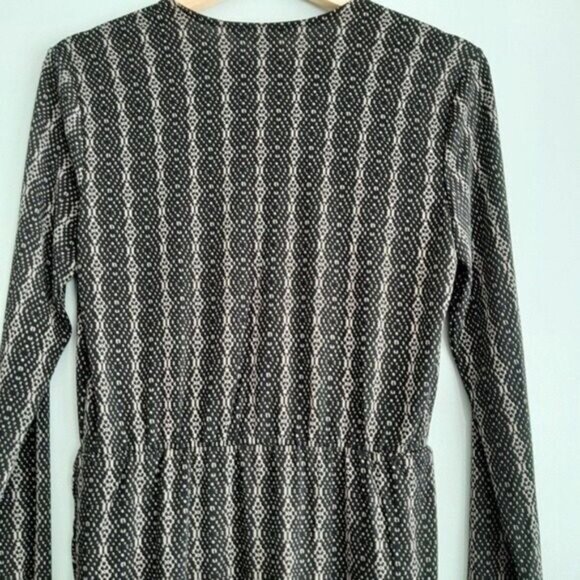 BCBGeneration V-neck Mini Dress Long Sleeve  Faux Wrap Sz S - Picture 9 of 13